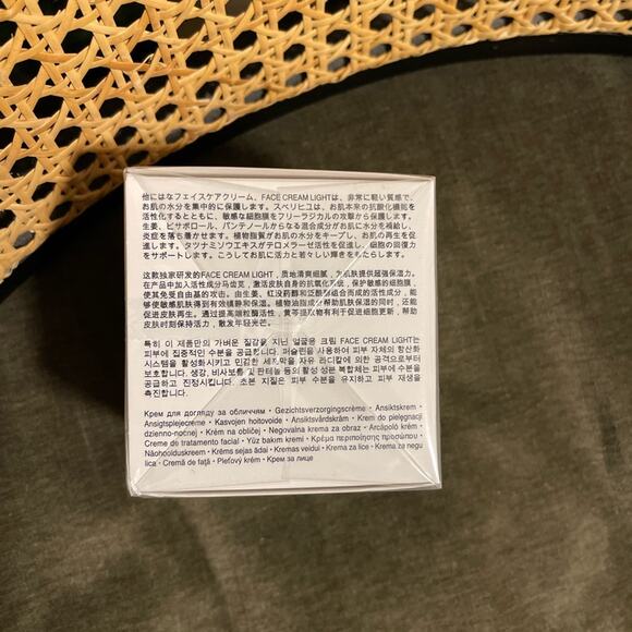 Dr Barbara Sturm face cream light 50mL - Picture 3 of 5